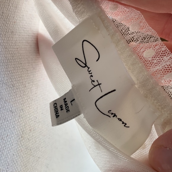 🎉2xHost Pick🎉 Off-The-Shoulder Blouse - Picture 6 of 6